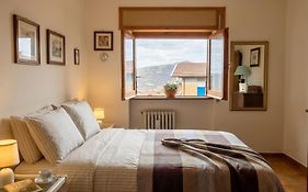 Romantico Appartamento con Vista Mozzafiato Perfetto per 2 Persone